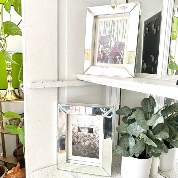 Tahari Accents Pair Mirrored Tahari Picture Frames Photo Frames 4x6